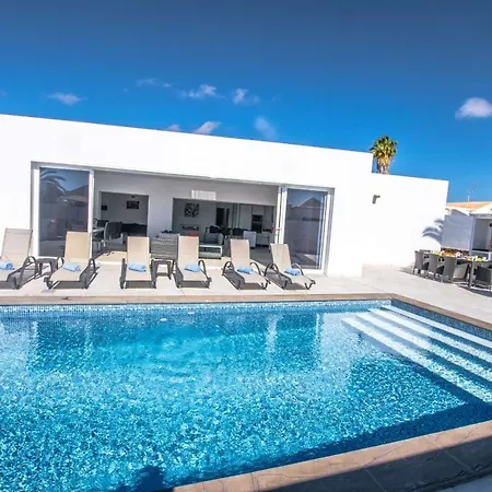Vila Rossa - Now - Lh215 By Now Ltd