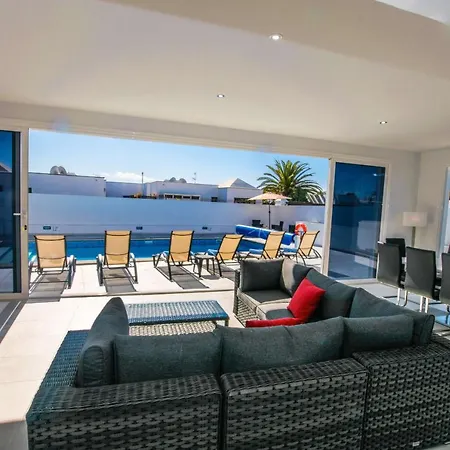 Villa Rossa - Now - Lh215 By Now Ltd