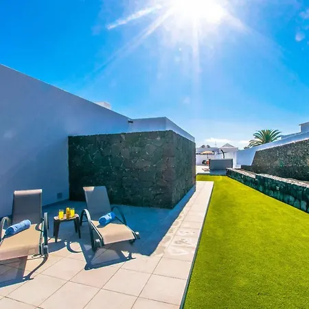 Rossa - Now - Lh215 By Now Ltd