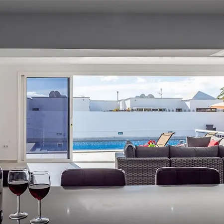 别墅 Rossa - Now - Lh215 By Now Ltd